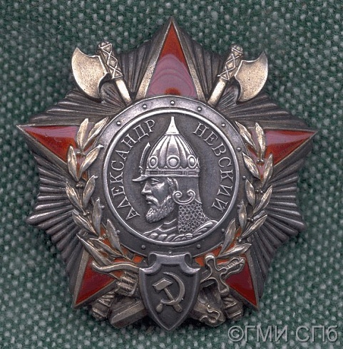 Орден Александра Невского.   Учрежден 29.07.1942