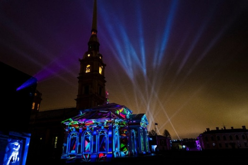 Фестиваль "Чудо света" собрал в Петропавловской крепости более 300 тысяч посетителей