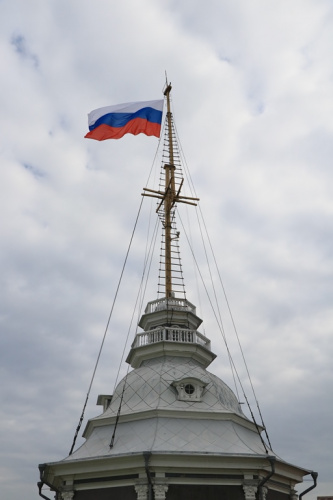  В Петропавловской крепости прошло празднование Дня государственного флага Российской Федерации 