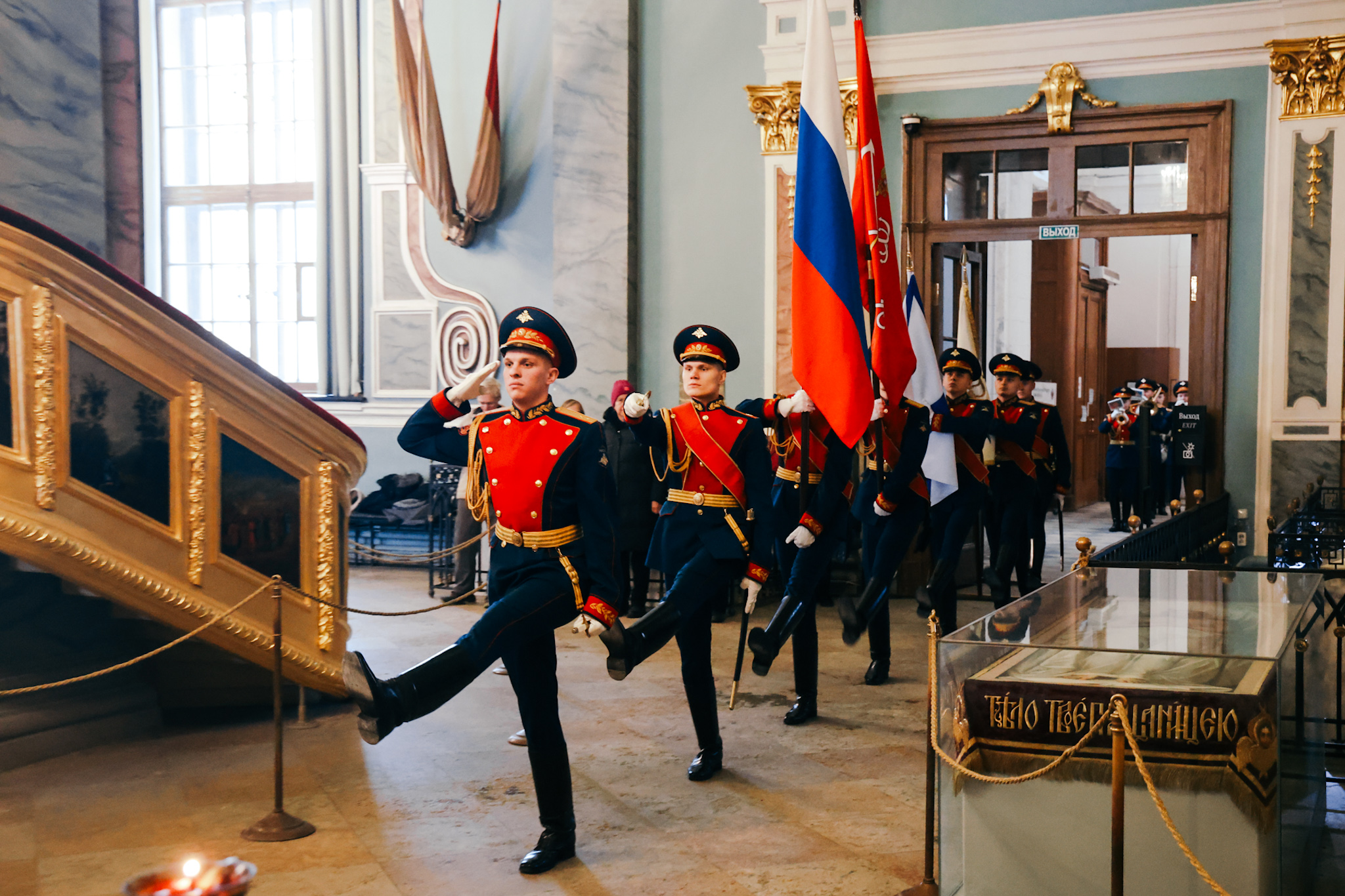 В Петропавловском соборе прошла памятная церемония, посвященная 300-летию со дня кончины Петра Великого